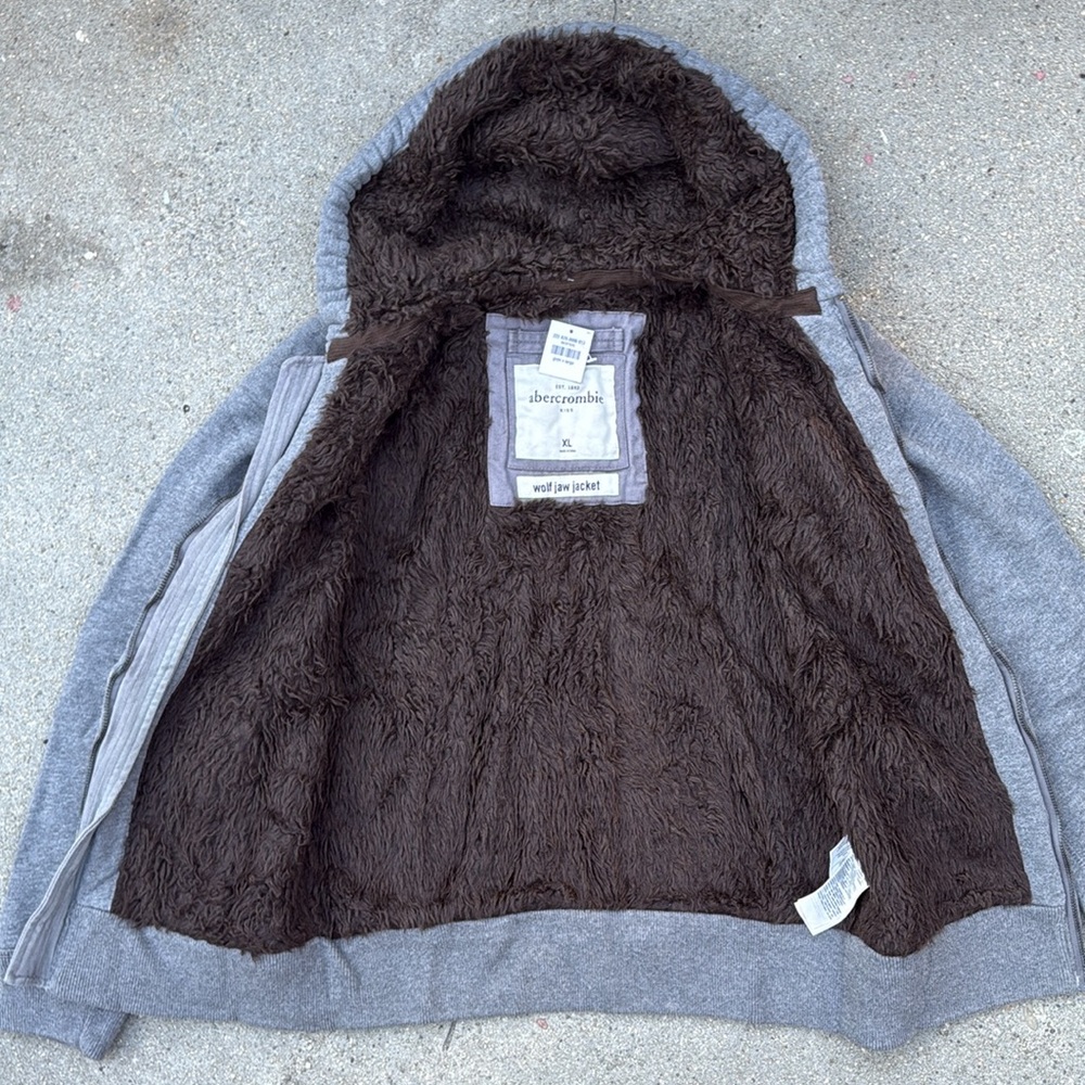 NEW ABERCROMBIE WOLF JAW FAUX FUR JACKET WINTER BOY APPLIQUÉ MEN COAT WARM BAG X - Picture 5 of 9
